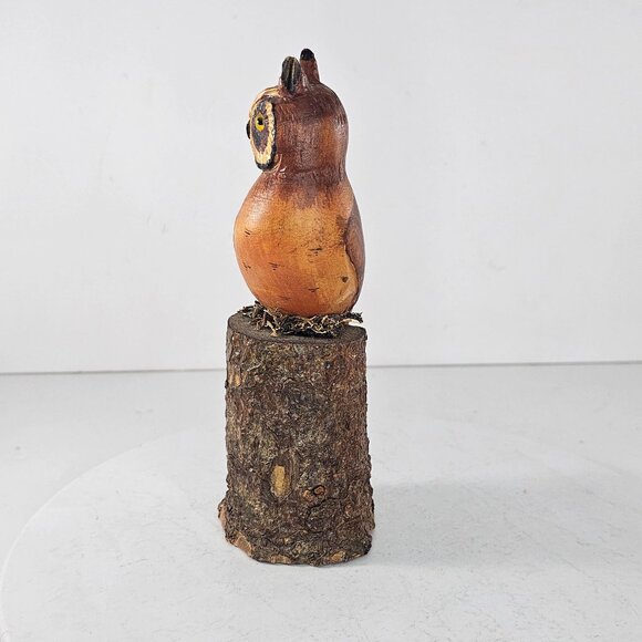 Hand-Carved Wooden Owl Figurine On Tree Stump Detailed Folk Art Vintage Bird - Picture 6 of 9